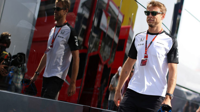 O Button λέει αντίο στην F1