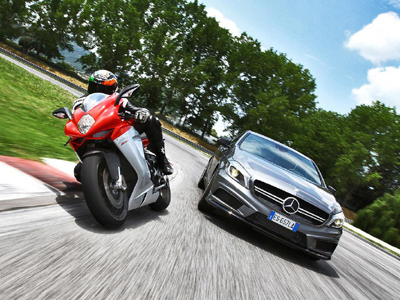 Η Mercedes ετοιμάζει μοτοσικλέτες;