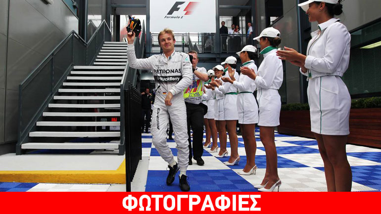 Ο Ecclestone ζητά λαμπερές κυρίες για το grid της F1!