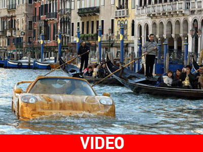 Γονδολιέρης με Ferrari!