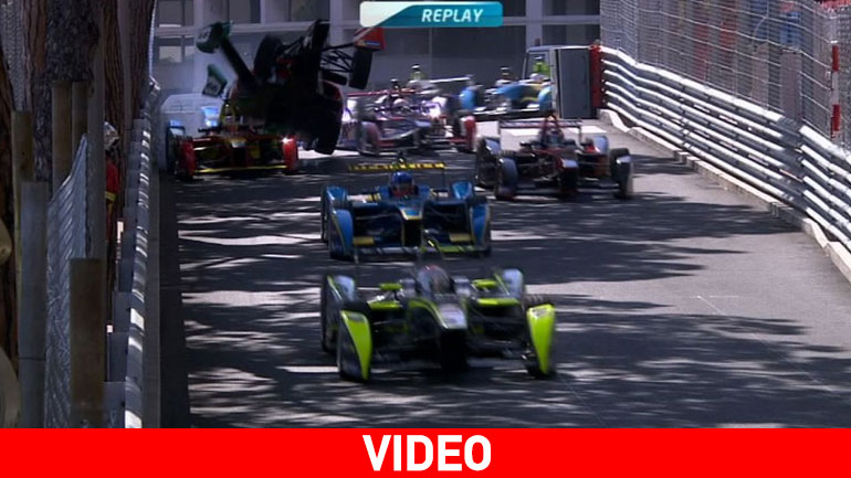 Απίστευτη καραμπόλα στο ePrix της Formula E στο Μονακό
