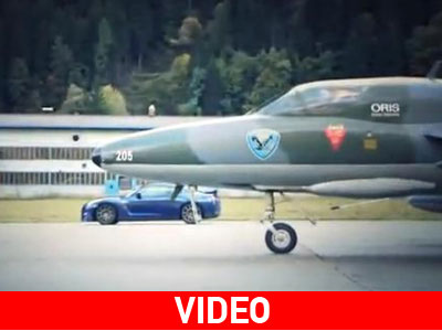 To Nissan GT-R εναντίον του Hawker Hunter