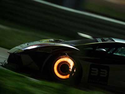 Πήραν φωτιά τα φρένα!