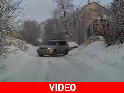 Χορεύοντας στον πάγο με Land Cruiser!