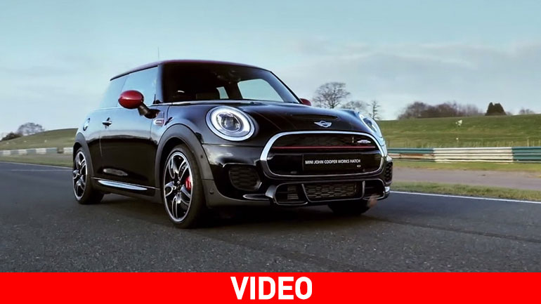 Το MINI JCW στο φυσικό του περιβάλλον