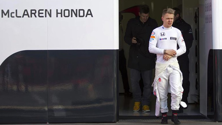 Έσπασε το χέρι του ο Magnussen