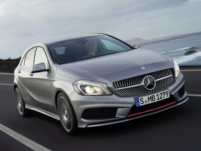 Mercedes A45 AMG με 335 ίππους Mercedes A45 AMG με 335 ίππους