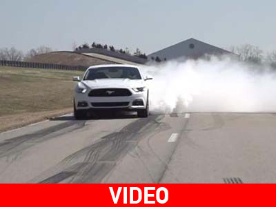 Ατελείωτα burn out με τη νέα Mustang GT