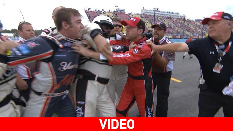 NASCAR χωρίς καβγά δεν γίνεται!