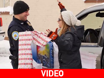 Αντί για κλήσεις μοιράζουν δώρα!