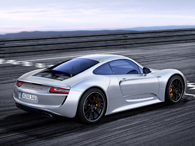 Η Porsche ετοιμάζει τον αντίπαλο της Ferrari 458 Italia Η Porsche ετοιμάζει τον αντίπαλο της Ferrari 458 Italia