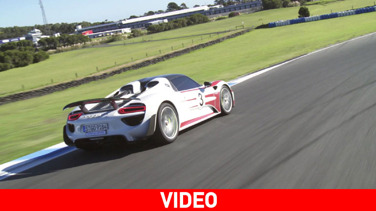 Σπάει όλα τα ρεκόρ στις πίστες η Porsche 918 Spyder!