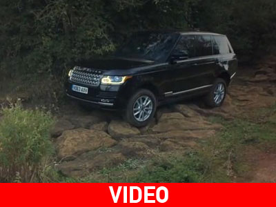 Τα Range Rover κινούνται μόνα τους εκτός δρόμου!