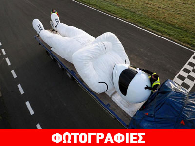 Ο Stig έγινε άγαλμα