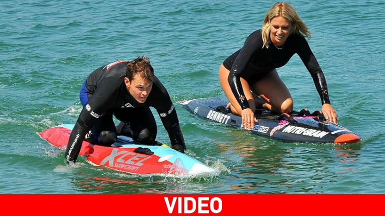 Οι οδηγοί του WRC μαθαίνουν surf