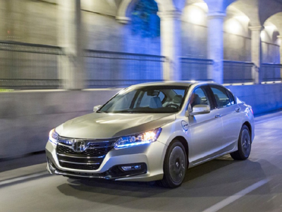 Στις 20 Ιουνίου η πρεμιέρα του υβριδικού Honda Accord