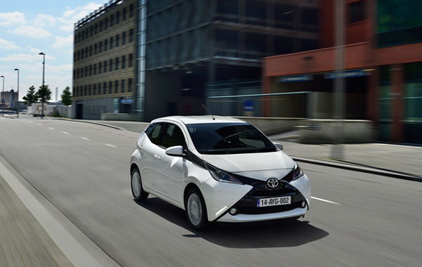 Συνεχίζει να κατασκευάζεται μαζί με τα Citroen C1 και Peugeot 108