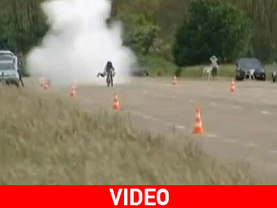 Έπιασε με ποδήλατο τα 263 χλμ./ώρα!