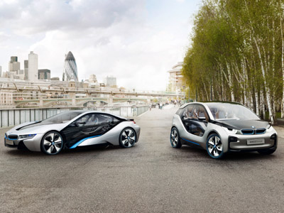 Μέσω internet οι πωλήσεις των νέων BMW i3 και i8