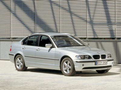 Ανακαλούνται 18.962 αυτοκίνητα BMW για αντικατάσταση αερόσακου