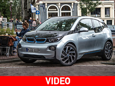 Οι πελάτες δοκιμάζουν το ηλεκτροκίνητο BMW i3