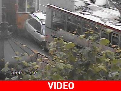 Γι΄αυτό δεν κινείσαι στη λωρίδα κυκλοφορίας των λεωφορείων και τρόλεϊ!