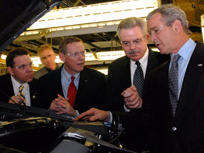 Οι αυτοκινητοβιομηχανίες πρέπει να σωθούν!