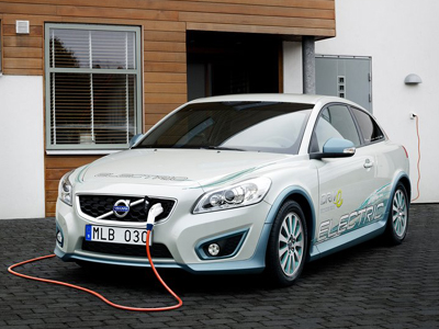 Πλήρης φόρτιση σε 90 λεπτά για το Volvo C30 Electric