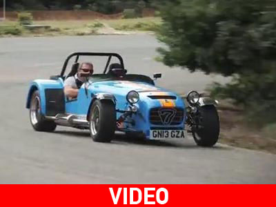 «Στρίβοντας» με το νέο Caterham 620R!