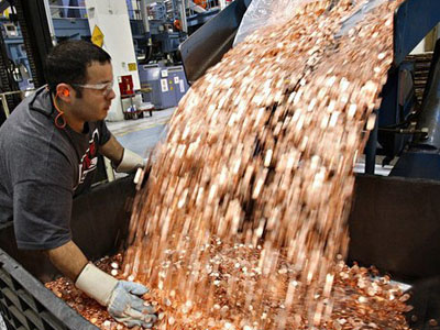 Αγόρασε αυτοκίνητο και πλήρωσε με κέρματα!