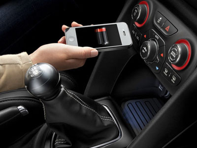 Ασύρματος φορτιστής κινητών από την Chrysler