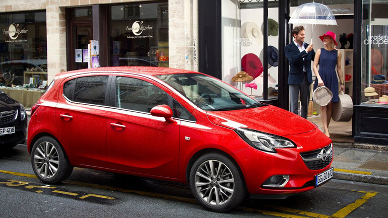 Συνδυάζει τη δυναμικότητα με την κομψότητα