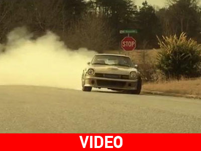 Δεν ισιώνει πουθενά αυτό το Datsun!