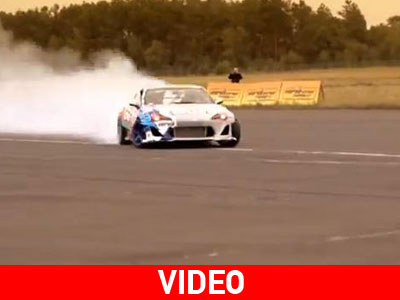 Έκανε drift με 218 χλμ./ώρα!