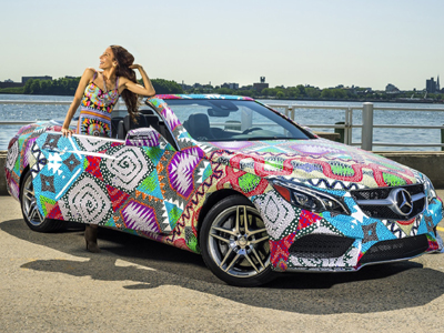 H E-Class Cabrio και σε… φόρεμα!