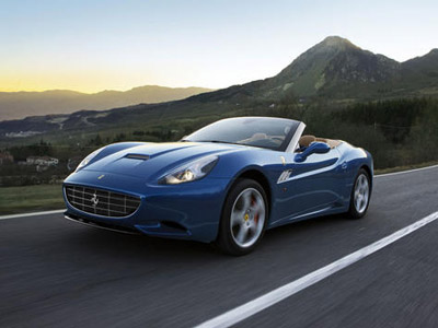 Nέα Ferrari California
