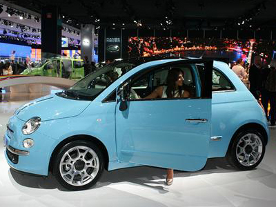 Νέες εκθέσεις Fiat, Alfa Romeo και Abarth σε όλη την Ελλάδα