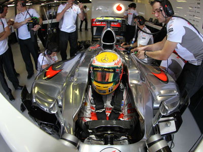 Ποινή πέντε θέσεων για τον Hamilton στο GP της Κίνας