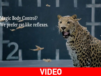 Οι… κότες της Mercedes δεν έχουν τύχη μπροστά στα Jaguar!