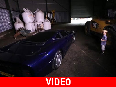 Το «σκίζει» ο μικρός!