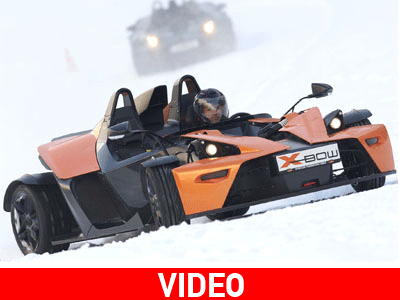 To KTM X-Bow ντριφτάρει στα χιόνια
