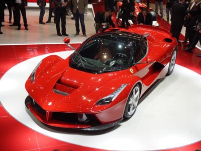 Το αφεντικό της Porsche θέλει την LaFerrari!