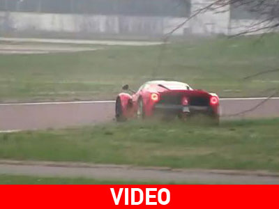 Ο Raikkonen είναι αυτός που βγαίνει εκτός με την LaFerrari;
