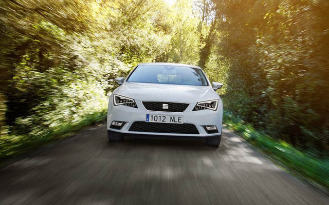 Πατάει σταθερά στο δρόμο