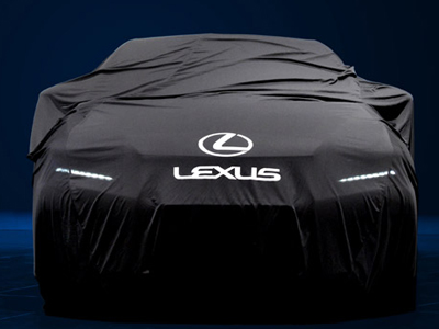 Μικρoμεσαίο crossover από την Lexus!