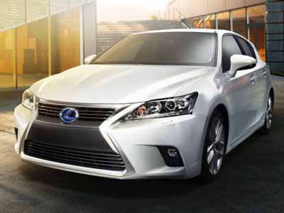 «Φρεσκάρισμα ουσίας» για το Lexus CT200h