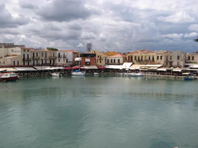 Καθαρό πλέον το λιμάνι του Ρεθύμνου