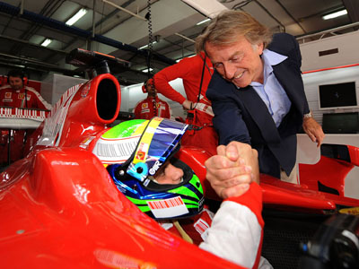 O Massa παραμένει και επίσημα στη Ferrari