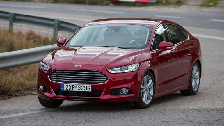 Πατάει γερά στην άσφαλτο