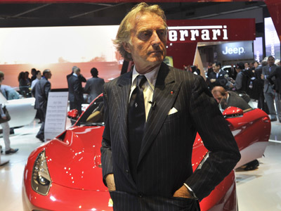 Λέει όχι στην πολιτική και ναι στην Ferrari!